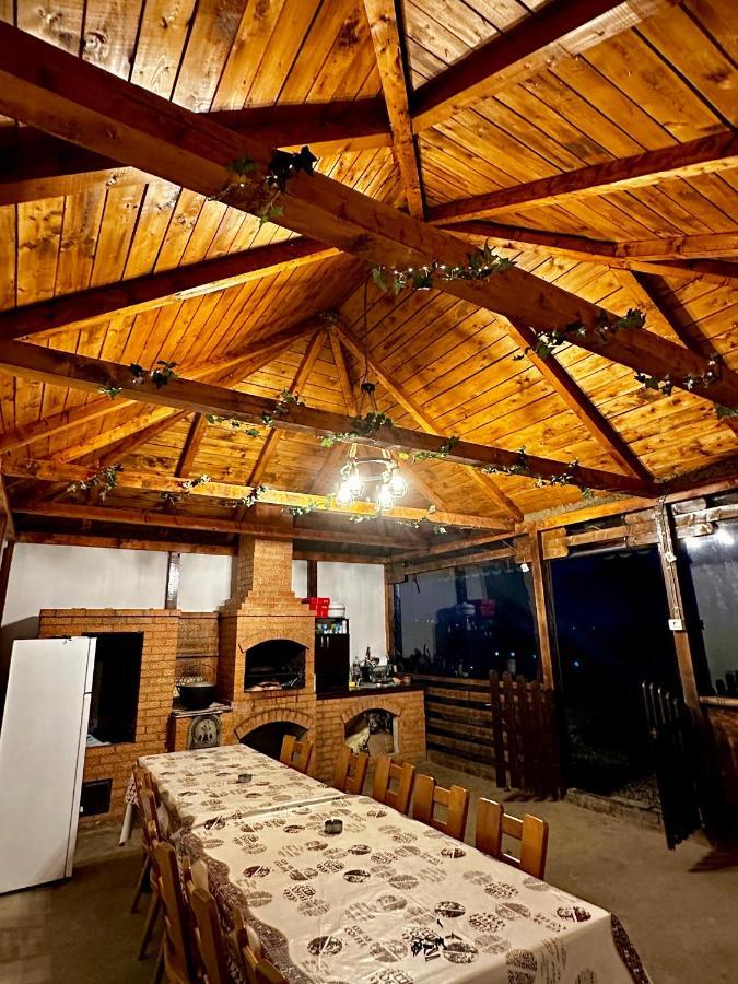 A-Frame Bucovina- Paradis Bucovinean Capu Cîmpului Eksteriør billede